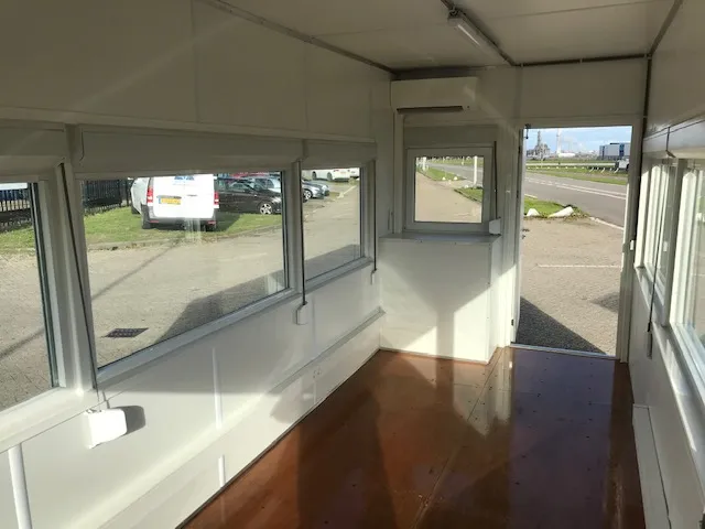 20ft high cube fixed glazing observation container