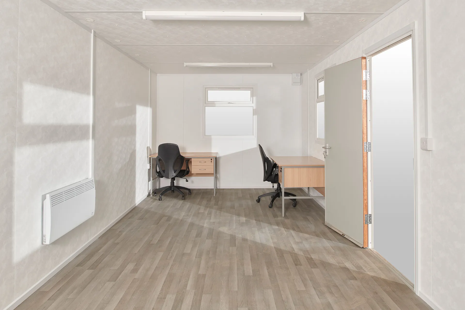 24ft x 10ft jackleg cabin (site cabin)